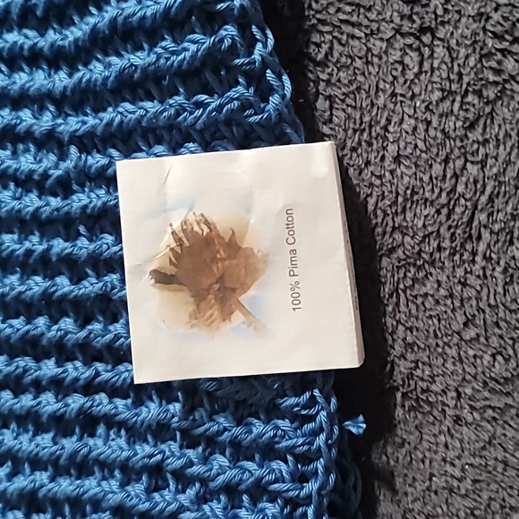 Crop top crochet Hand-made - Picture 4 of 4